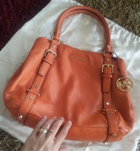 michael kors bedford east west bag